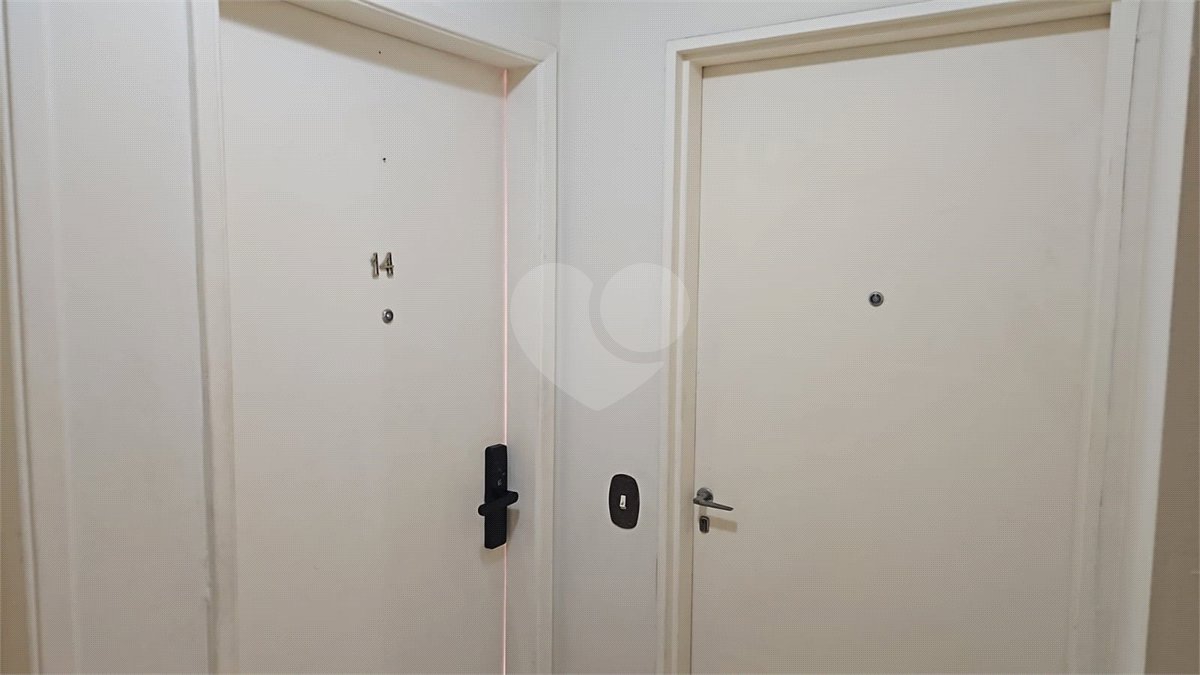Apartamento à venda com 3 quartos, sendo 1 suíte, em Vila Olímpia, São Paulo, SP