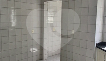 Sobrado à venda com 4 quartos, sendo 1 suíte,  em Portal das Acácias, Indaiatuba, SP
