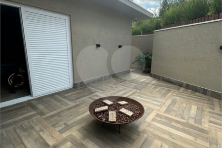 Casa à venda com 4 suítes no condomínio Itaporã, Atibaia - SP