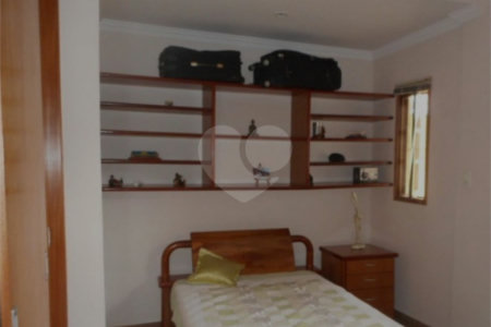 Sobrado à venda com 3 quartos, sendo 1 suíte, em Campo Grande, São Paulo, SP