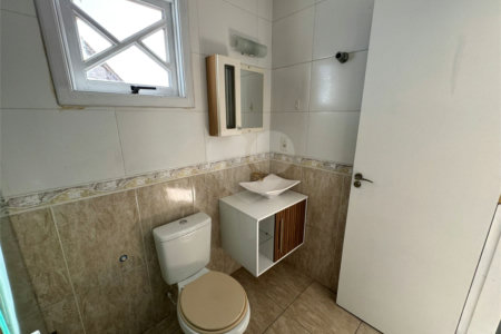 Casa à venda com 3 quartos, sendo 1 suíte,  em Vila Rosália, Guarulhos, SP