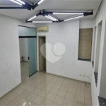 Sala à venda em Vila Regente Feijó, São Paulo, SP