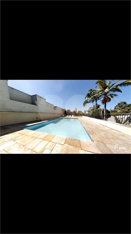 Apartamento à venda com 3 quartos, sendo 1 suíte, em Vila Paulicéia, São Paulo, SP