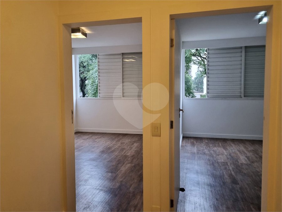 Apartamento à venda com 3 quartos, sendo 1 suíte, em Jardim América, São Paulo, SP