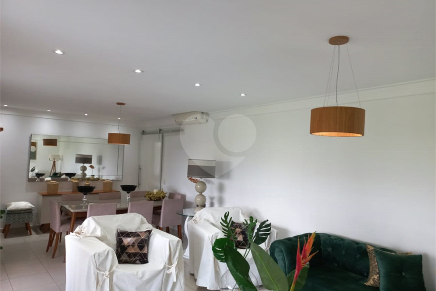 Apartamento à venda ou para alugar com 3 suítes em Enseada, Guarujá, SP