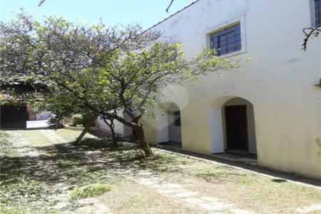 Sobrado à venda com 4 quartos em Jardim Galetto, Itatiba, SP