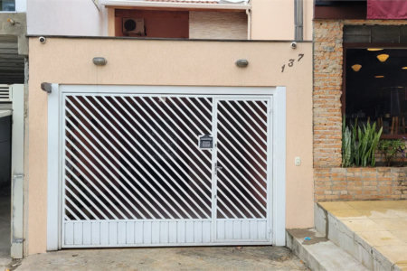 Sobrado à venda com 3 quartos, sendo 1 suíte, em Vila Romana, São Paulo, SP