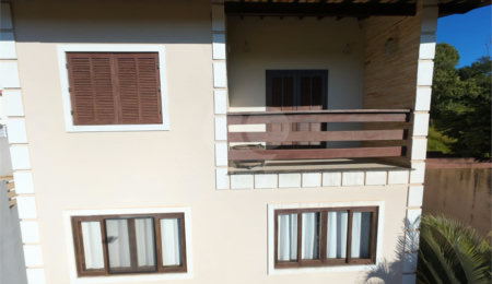 Casa à venda com 4 quartos, sendo 1 suíte,  em Jardim Villaça, São Roque, SP