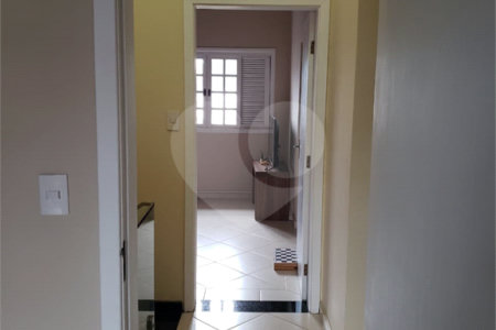 Casa à venda com 6 quartos, sendo 3 suítes, em Alto Ipiranga, Mogi das Cruzes, SP