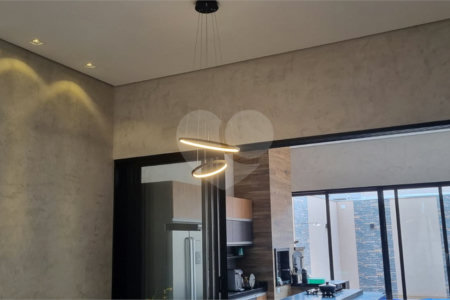 Casa à venda com 3 quartos, sendo 1 suíte, no condomínio Villas Mabel, Ribeirão Preto - SP