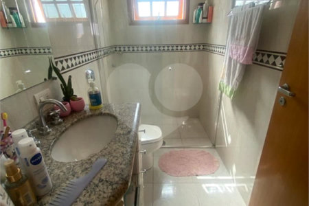 Sobrado à venda com 3 quartos, sendo 1 suíte, em Jardim São Paulo(zona Norte), São Paulo, SP