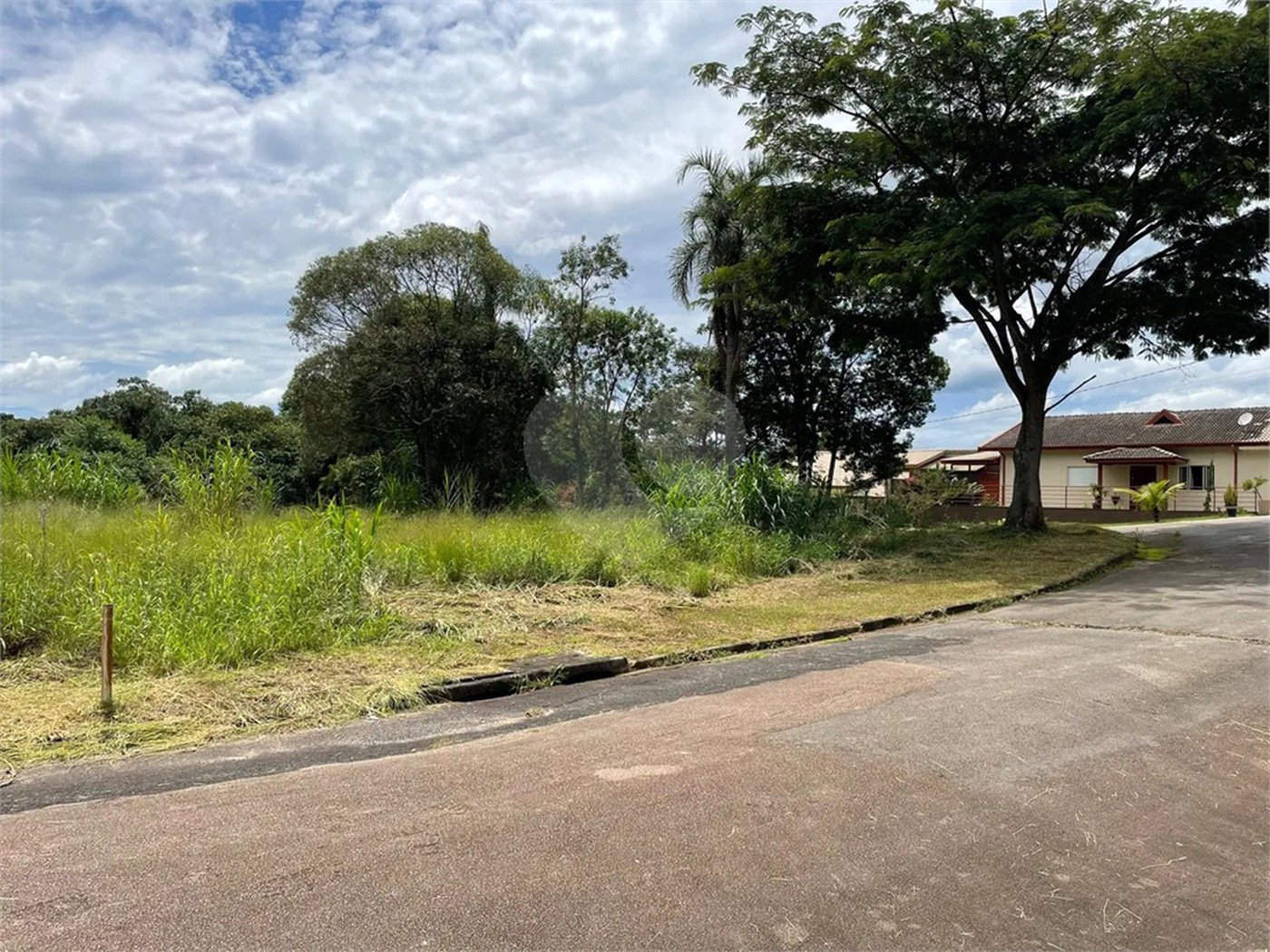 Terreno à venda no condomínio Reserva Bom Viver, Campo Limpo Paulista - SP