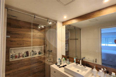 Apartamento à venda com 2 quartos, sendo 1 suíte, em Água Branca, São Paulo, SP