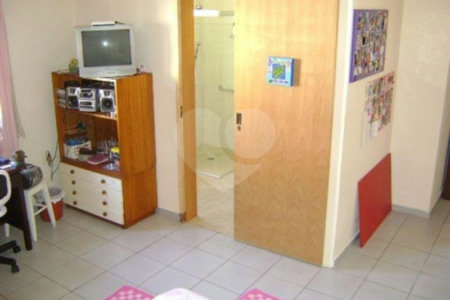 Sobrado à venda com 4 quartos, sendo 2 suítes, em Santo Amaro, São Paulo, SP