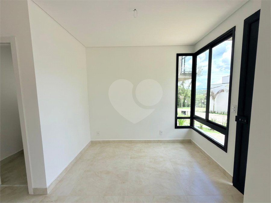 Casa à venda ou para alugar com 3 suítes no condomínio Mont Blanc Village, Vinhedo - SP