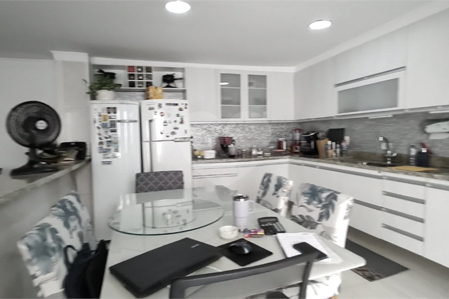 Casa à venda com 3 quartos, sendo 2 suítes,  em Vila Maria, São Paulo, SP