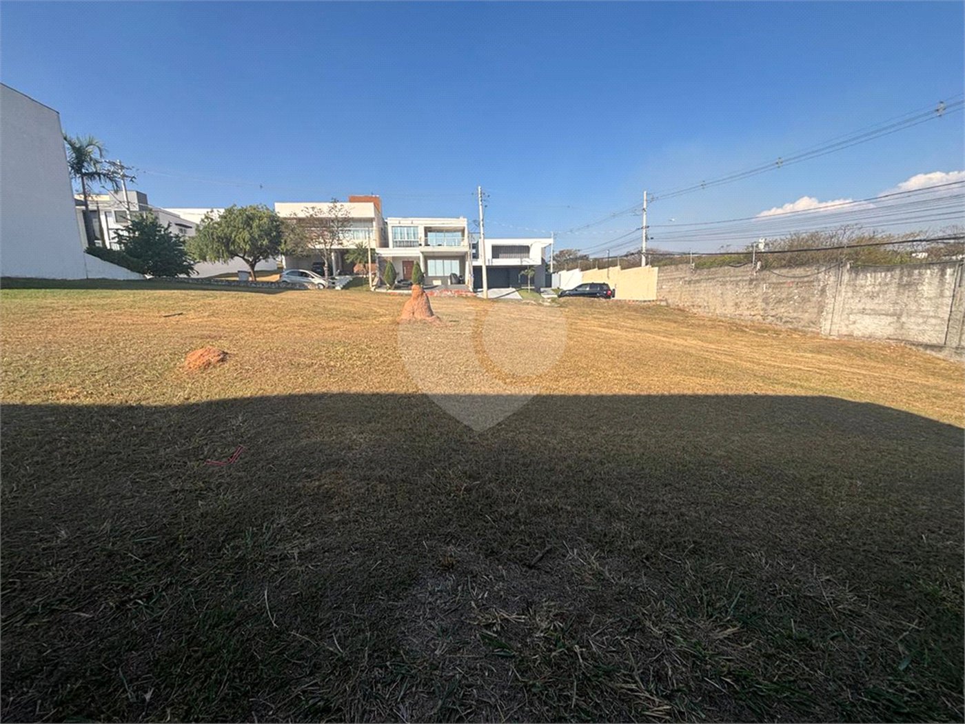 Terreno à venda no condomínio Portal da Primavera, Sorocaba - SP