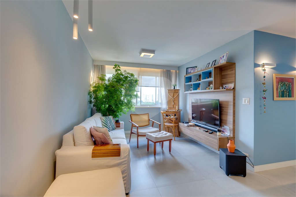 Apartamento à venda com 2 quartos, sendo 1 suíte, em Alto da Boa Vista, São Paulo, SP