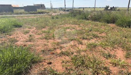 Terreno à venda em Loteamento Residencial Lisboa, Itapetininga, SP