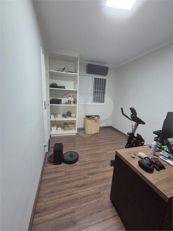 Casa à venda com 3 quartos, sendo 1 suíte, no condomínio Mariana, São Paulo - SP