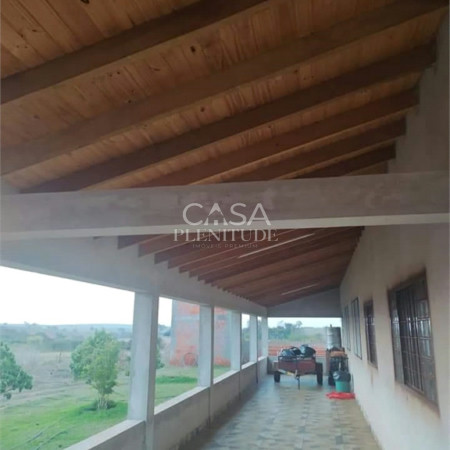 Chácara à venda com 3 quartos, sendo 1 suíte,  em Área Rural de Emilianópolis, Emilianópolis, SP