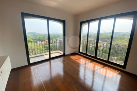 Apartamento com 3 suítes em pinheiros, com 196 metros.
