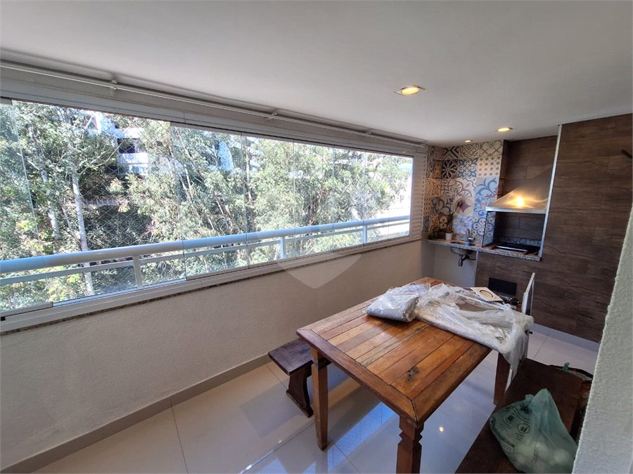 Apartamento para alugar com 3 suítes em Vila Suzana, São Paulo, SP