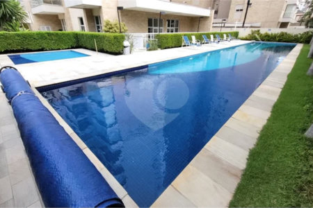 Apartamento à venda com 3 suítes em Lapa, São Paulo, SP