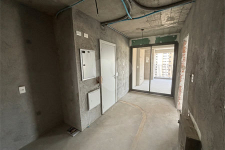 Apartamento à venda com 3 suítes em Moema, São Paulo, SP