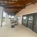Casa à venda com 3 suítes no condomínio Vale da Santa Fé, Vinhedo - SP