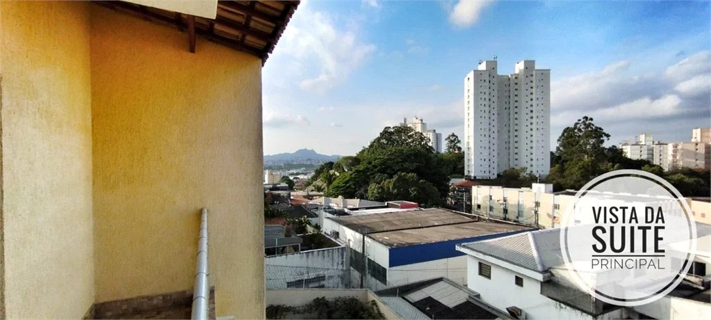 Sobrado à venda com 3 suítes em Jaguaré, São Paulo, SP