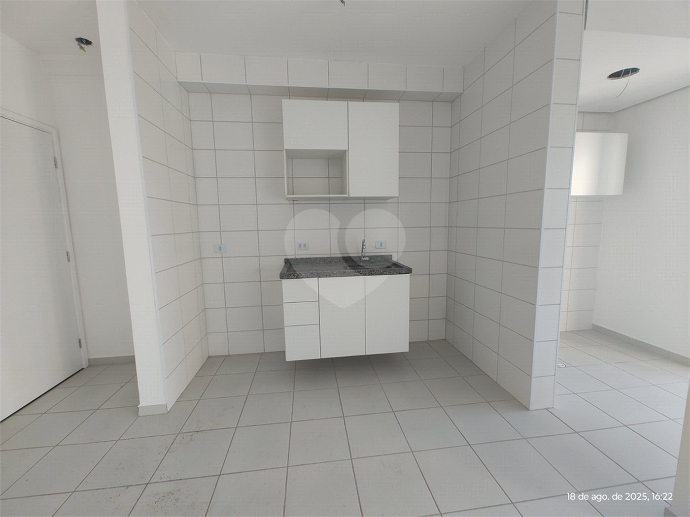Apartamento para alugar com 2 quartos em Jardim das Palmeiras, Atibaia, SP