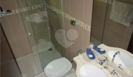 Casa à venda com 5 suítes em Parque Residencial Itaguaçu, Atibaia, SP