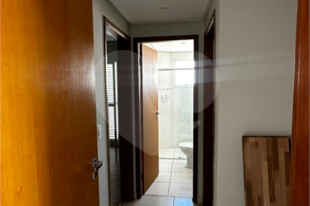 Apartamento para alugar com 3 quartos, sendo 1 suíte, em Atibaia Jardim, Atibaia, SP