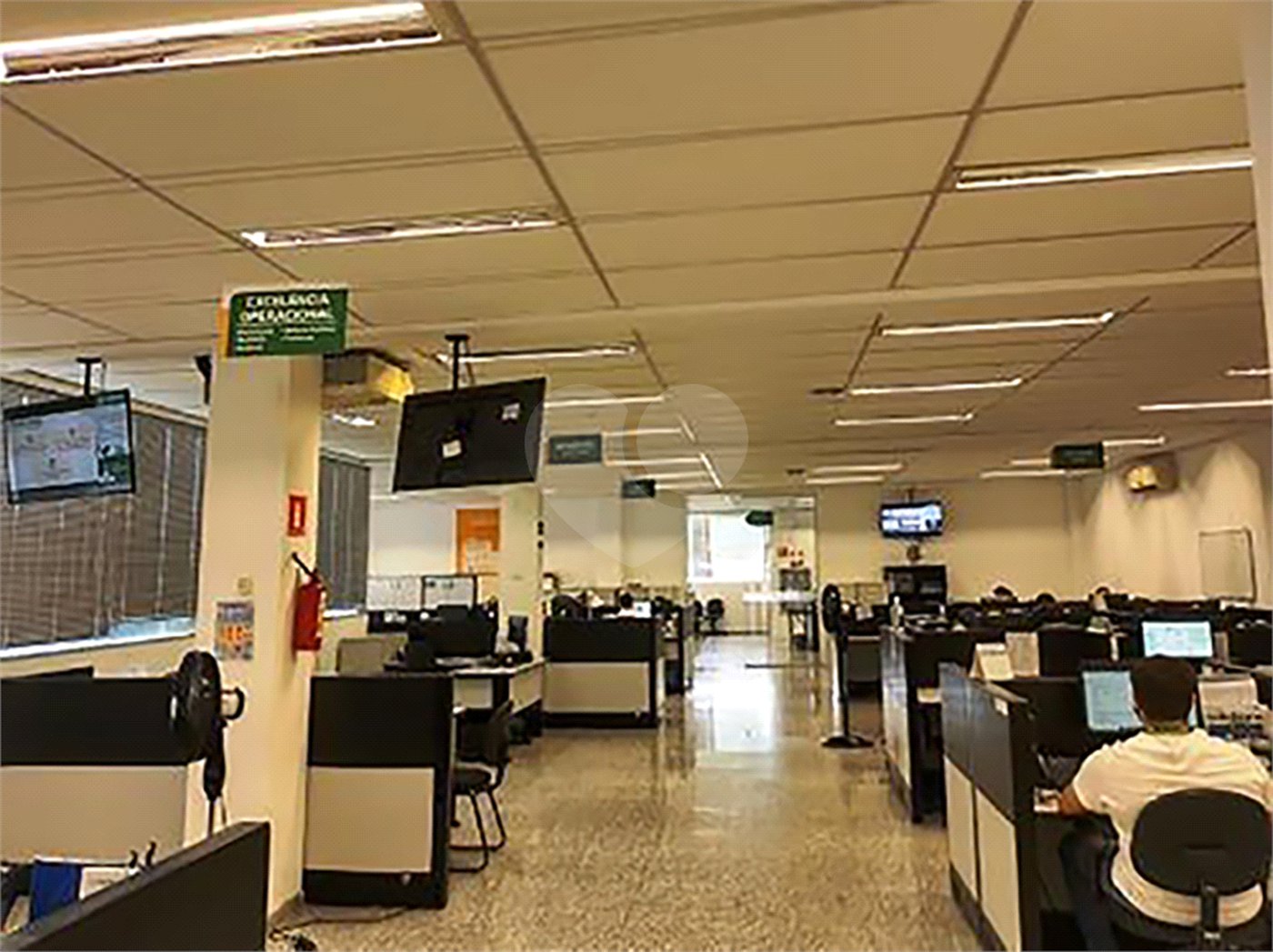 Prédio para alugar em Guaxinduva, Atibaia, SP