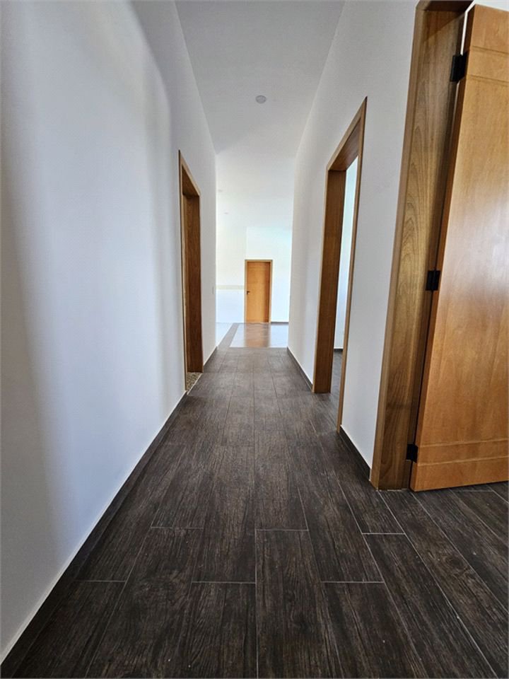 Casa com 3 dormitórios à venda, 265 m² por R$ 1.100.000,00 - Centro - Igaratá/SP