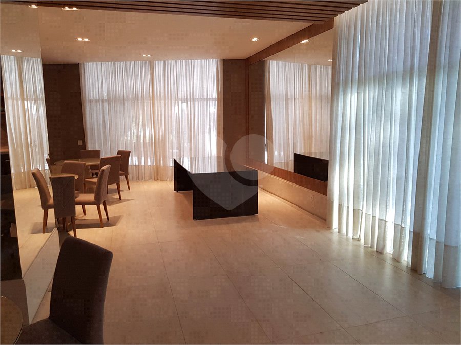 Apartamento para alugar com 4 quartos, sendo 3 suítes, em Santo Amaro, São Paulo, SP