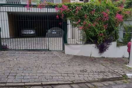 Casa à venda com 4 quartos, sendo 2 suítes,  em Rolinópolis, São Paulo, SP