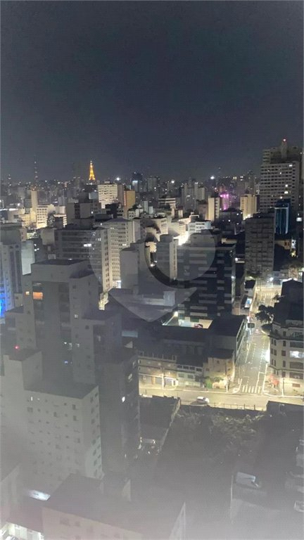 Apartamento à venda com 2 quartos em Sé, São Paulo, SP