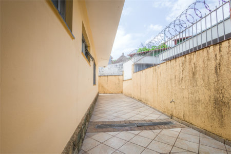 Casa à venda com 3 quartos, sendo 1 suíte,  em Vila Rosália, Guarulhos, SP