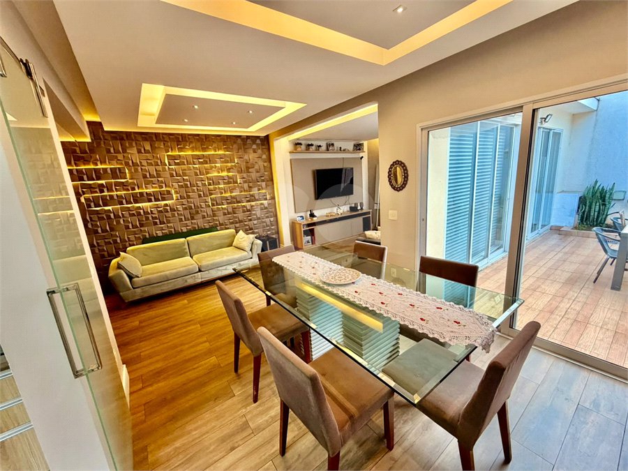 Casa à venda com 3 suítes no condomínio Villaggio Della Hípica, São Paulo - SP