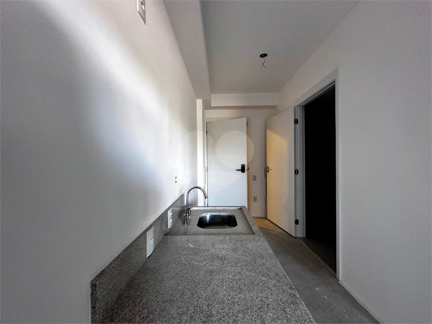 Apartamento à venda com 1 quarto em Jardim das Acácias, São Paulo, SP