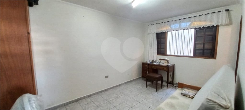 Casa à venda com 3 quartos, sendo 1 suíte, em Vila Guilherme, São Paulo, SP