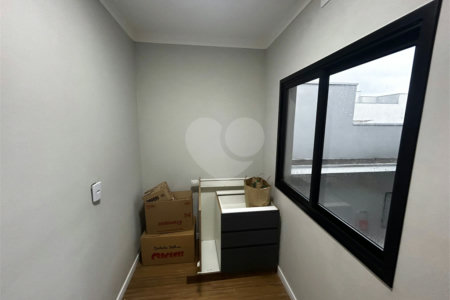 Casa à venda com 2 quartos, sendo 1 suíte,  no condomínio Lago dos Ipês, Itapetininga - SP