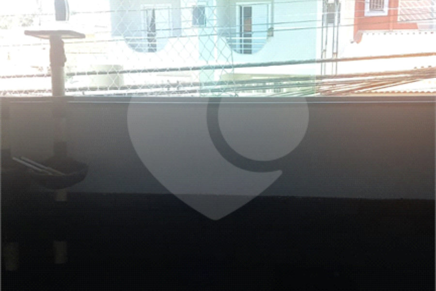 Casa à venda com 5 quartos, sendo 2 suítes, em Jardim Santa Clara, Guarulhos, SP