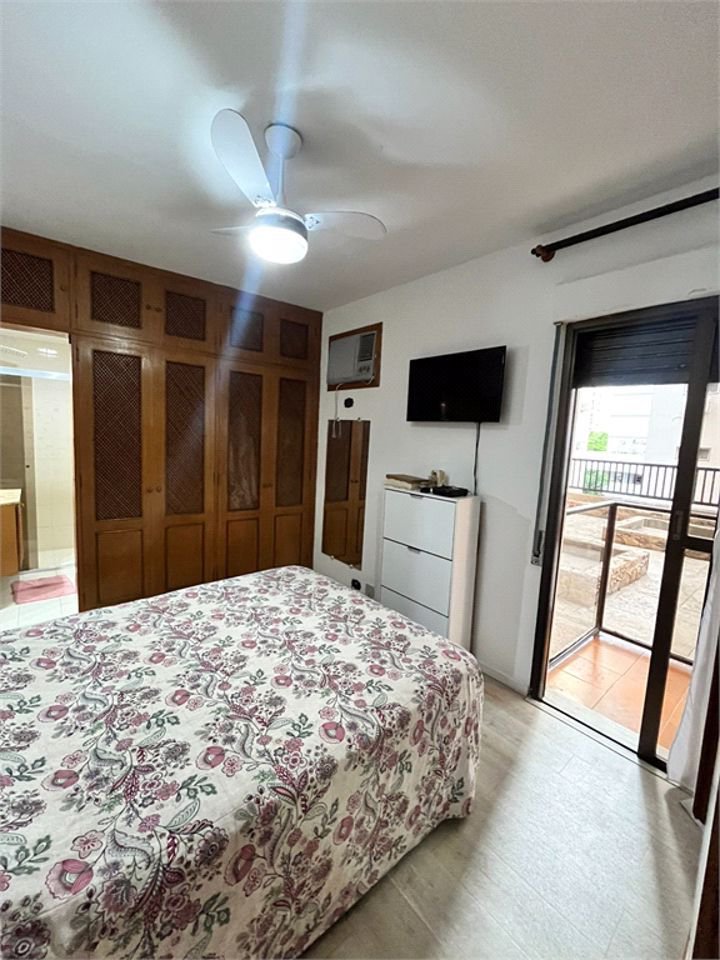 Apartamento com 2 Quartos e 2 Vagas à Venda em Pitangueiras – Guarujá/SP