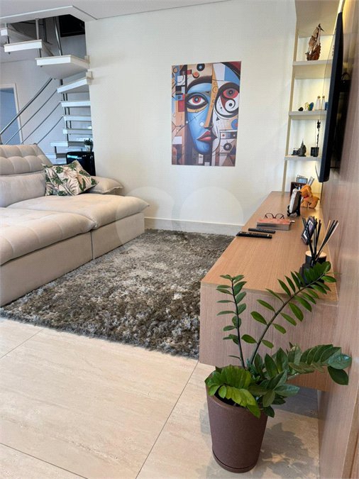 Apartamento à venda com 3 suítes em Jardim Anália Franco, São Paulo, SP