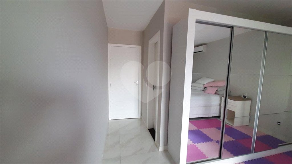 Casa à venda com 2 quartos, sendo 1 suíte, no condomínio Residêncial Villa Vicenzo, Rio de Janeiro - RJ