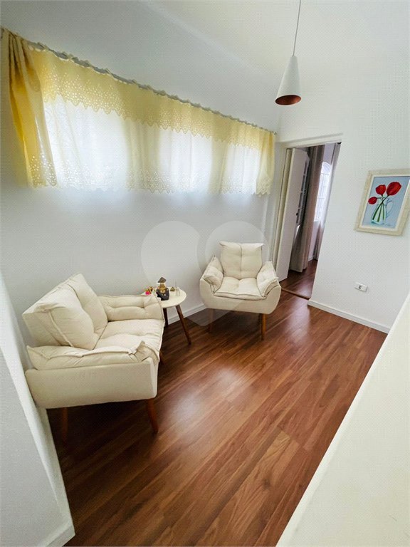 Casa à venda com 4 quartos, sendo 1 suíte,  em Jardim Stella, Santo André, SP