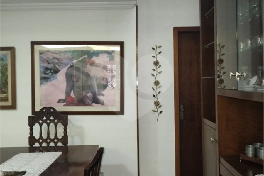 Sobrado à venda com 4 quartos, sendo 1 suíte, em Horto, São Paulo, SP